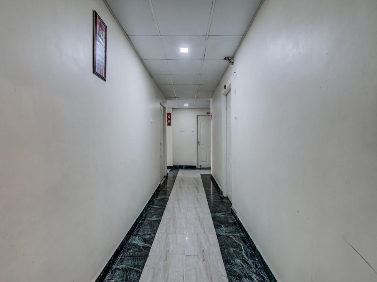 Oyo 18873 Hotel Comfort Deoghar Exterior foto
