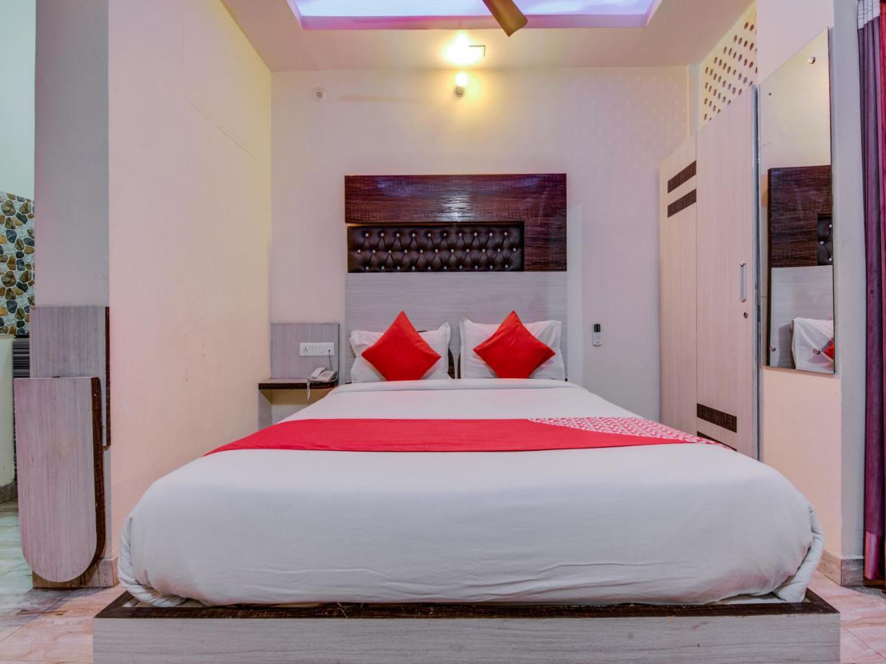 Oyo 18873 Hotel Comfort Deoghar Exterior foto