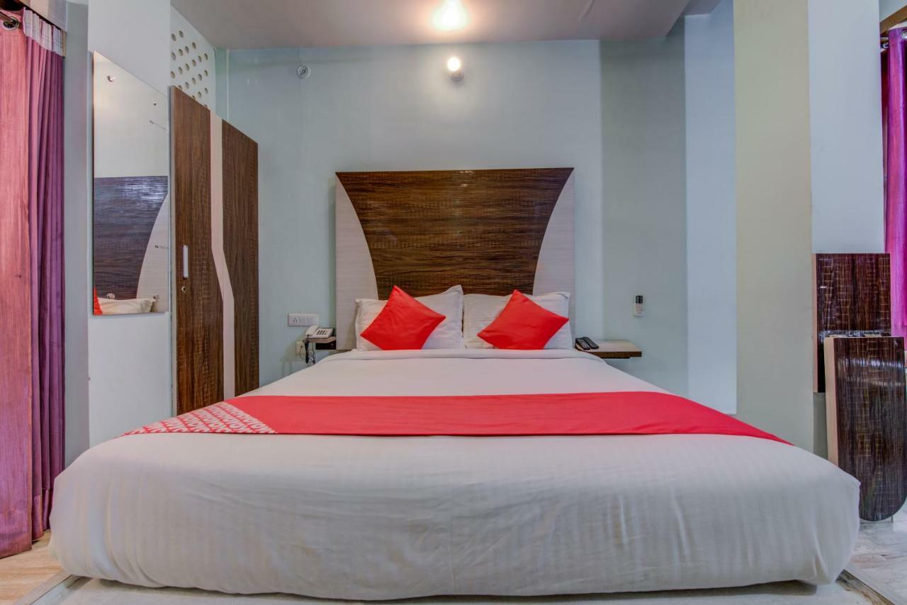 Oyo 18873 Hotel Comfort Deoghar Exterior foto